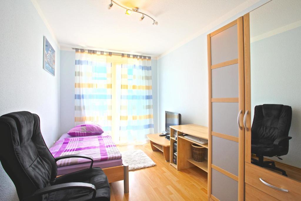 Private Rooms Near Exhibition Center Hannover Szoba fotó